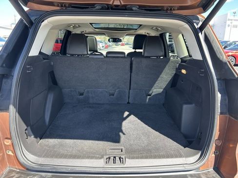Used 2017 Ford Escape Titanium w/ Equipment Group 301A FWD image 28