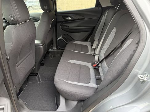 Used 2026 Chevrolet TrailBlazer LS w/ LS Convenience Package AWD/4WD image 11