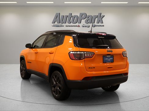 New 2026 Jeep Compass Limited w/ Sun, Sound & Navigation Group AWD/4WD image 5