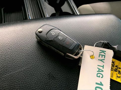 Used 2020 Ford F150 XL w/ Equipment Group 101A Mid image 19