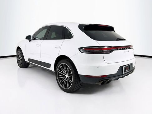 Certified 2021 Porsche Macan S AWD/4WD image 3