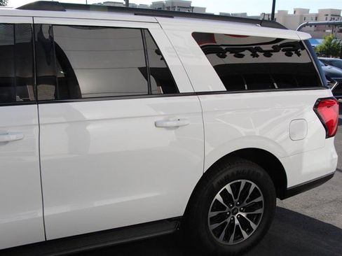 Used 2023 Ford Expedition Max XLT AWD/4WD image 6
