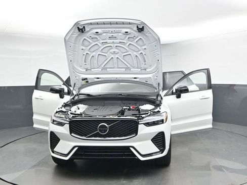 New 2026 Volvo XC60 B5 Ultra w/ Protection Package Premier AWD/4WD image 52