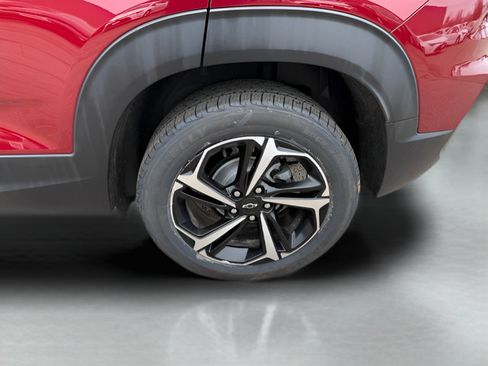 Used 2022 Chevrolet TrailBlazer RS AWD/4WD image 23