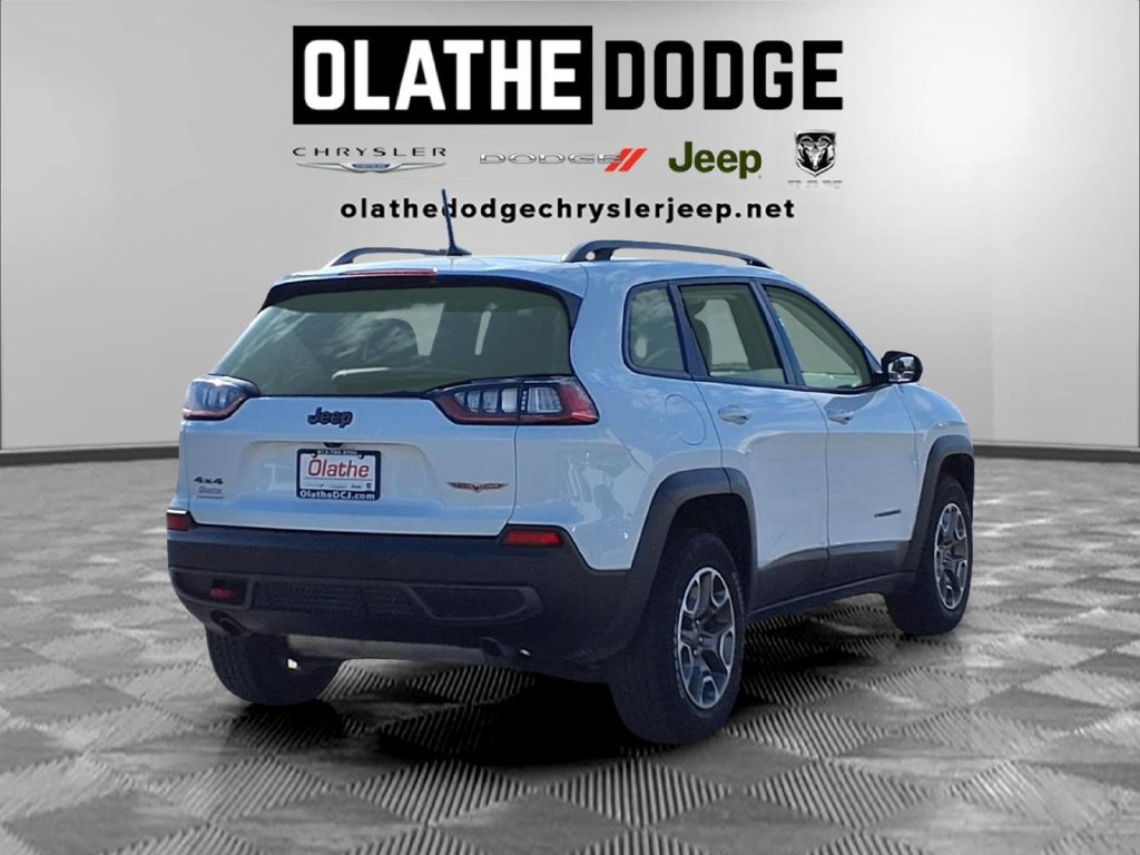 Used 2021 Jeep Cherokee Trailhawk w/ Sun, Sound & Nav Group AWD/4WD image 29