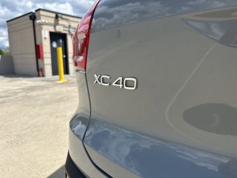 New 2026 Volvo XC40 B5 Plus w/ Protection Package Premier image 36