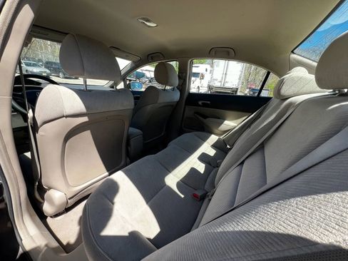 Used 2010 Honda Civic LX image 10