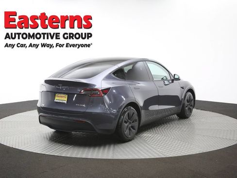 Used 2022 Tesla Model Y Long Range AWD/4WD image 35