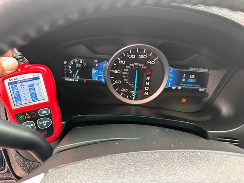 Used 2012 Ford Explorer Limited FWD image 19