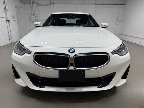 Used 2025 BMW 230i xDrive Coupe w/ M Sport Package AWD/4WD image 2