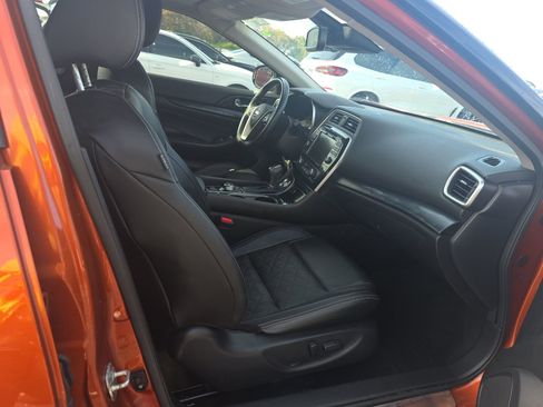 Used 2021 Nissan Maxima Platinum w/ Sport Mat Group image 13
