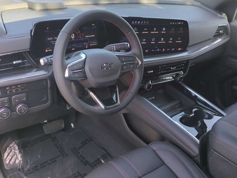 New 2026 Chevrolet Suburban RST w/ RST Capability Package AWD/4WD image 12