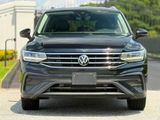 Used 2022 Volkswagen Tiguan SE image 3