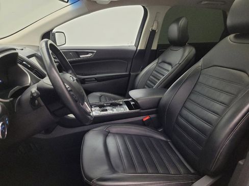 Used 2019 Ford Edge SEL w/ Equipment Group 201A FWD image 17