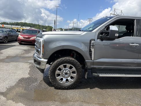 Used 2024 Ford F250 Lariat w/ Lariat Ultimate Package AWD/4WD image 12