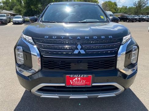 Used 2024 Mitsubishi Outlander 4WD Plug-In Hybrid image 8