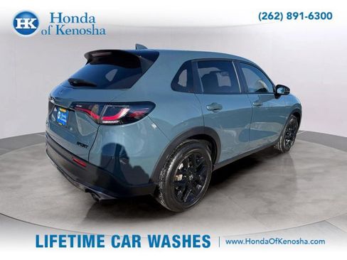 Certified 2025 Honda HR-V Sport image 8