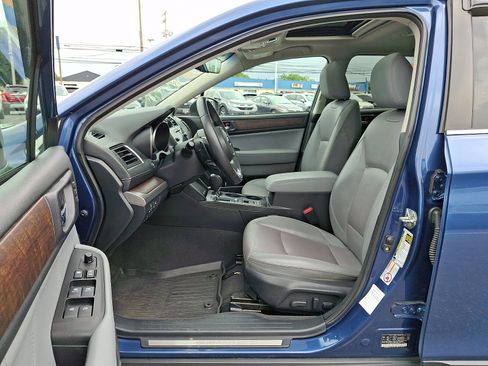 Used 2019 Subaru Outback 2.5i Limited AWD/4WD image 15