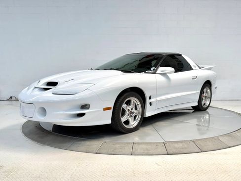 Used 2002 Pontiac Firebird Trans Am w/ SLP Firehawk Pkg RWD image 2