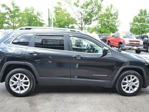 Used 2014 Jeep Cherokee Latitude FWD image 5