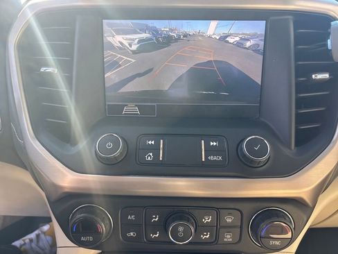 Used 2020 GMC Acadia Denali image 23