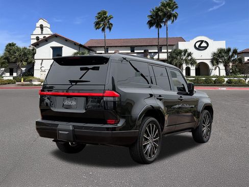 Certified 2024 Lexus GX 550 w/ Accessory Package (Z1) AWD/4WD image 2