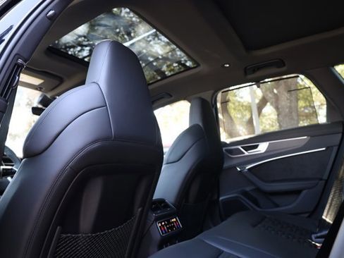 New 2026 Audi RS 6 performance image 25