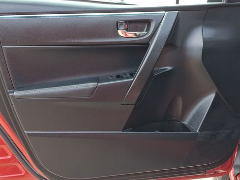 Used 2016 Toyota Corolla S FWD image 13