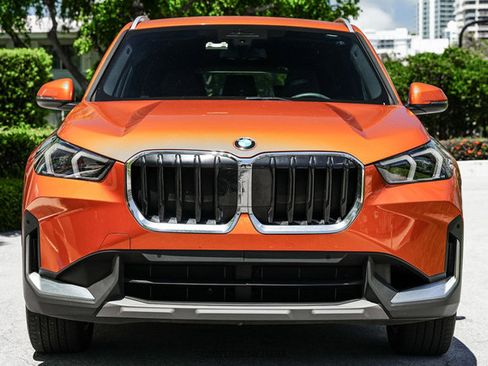 Used 2023 BMW X1 xDrive28i AWD/4WD image 13