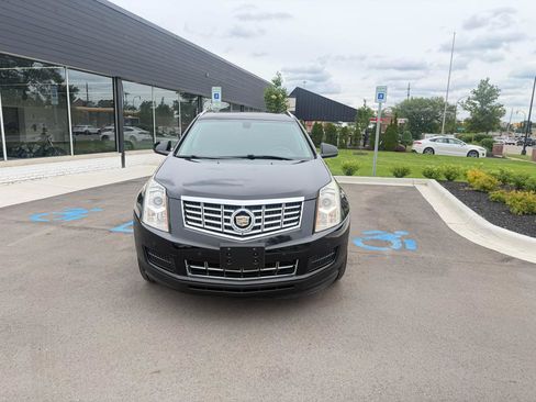 Used 2013 Cadillac SRX Luxury FWD image 2