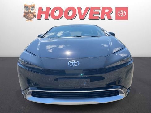 New 2026 Toyota Prius Plug-In Hybrid FWD image 7