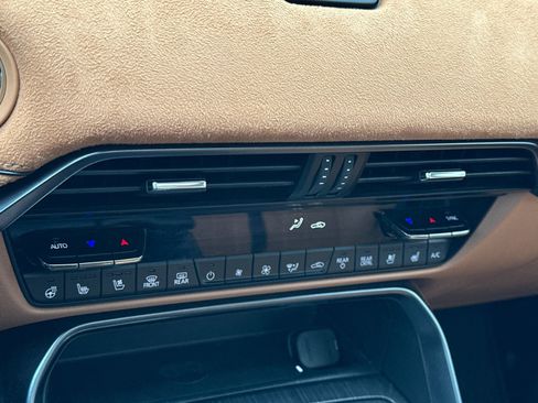 Certified 2025 MAZDA CX-70 3.3 Turbo S w/ Premium Plus image 20