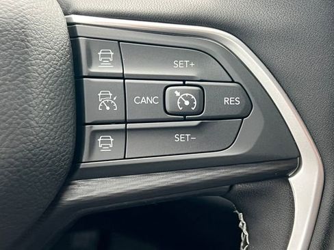 New 2026 Jeep Grand Cherokee Laredo AWD/4WD image 20