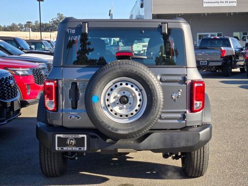 Used 2025 Ford Bronco 4-Door AWD/4WD image 5