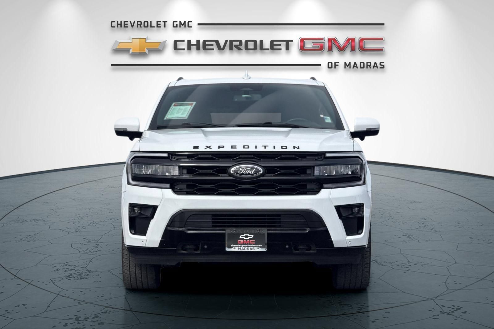 Used 2022 Ford Expedition Max Limited AWD/4WD image 8