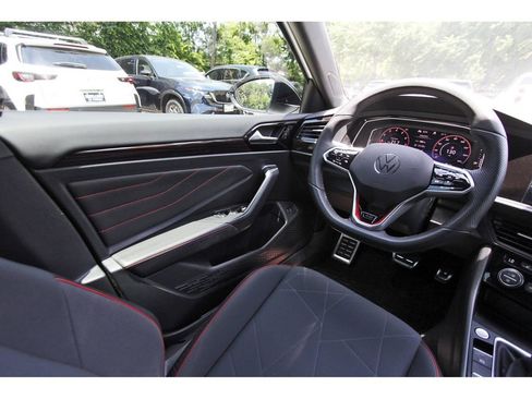 Used 2024 Volkswagen Jetta GLI 40th Anniversary Edition FWD image 6