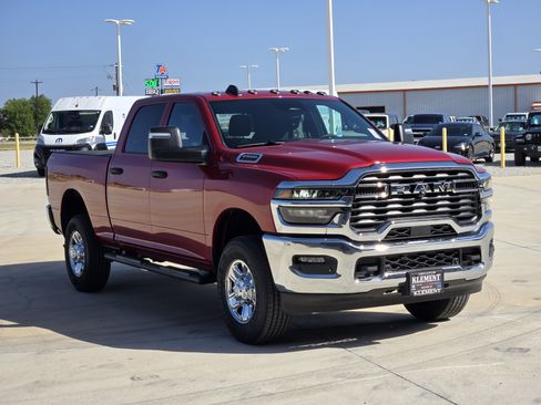 New 2026 RAM 2500 Tradesman AWD/4WD image 3