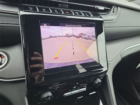 New 2025 Jeep Grand Cherokee L Laredo image 23