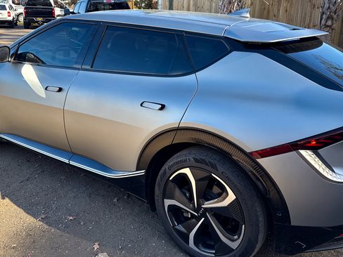 Used 2022 Kia EV6 GT-Line w/ First Edition Package image 7