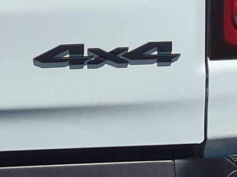 Used 2025 RAM 1500 Tradesman AWD/4WD image 10