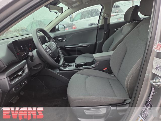 Used 2025 Kia K4 FWD image 18