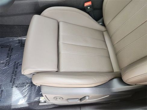 New 2025 Audi Q5 2.0T Premium Plus image 21