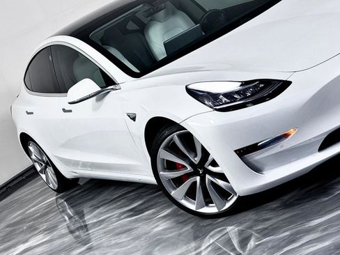 Used 2019 Tesla Model 3 Long Range AWD/4WD image 4