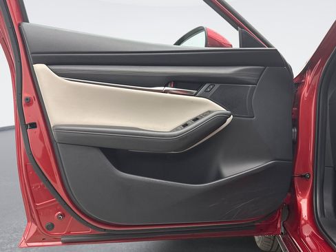 Used 2025 MAZDA MAZDA3 s FWD image 9