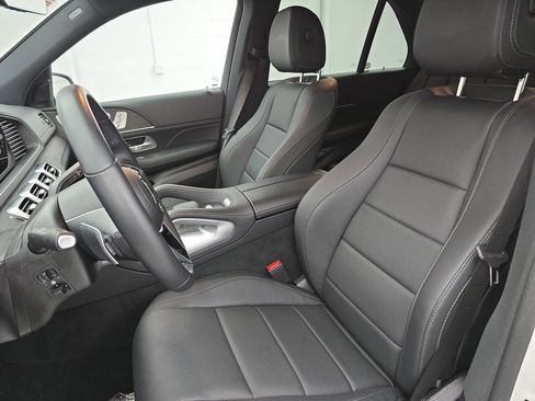 Used 2025 Mercedes-Benz GLE 450 4MATIC image 15