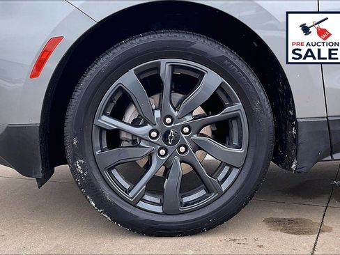 Used 2024 Chevrolet Equinox RS w/ LPO, Floor Liner Package image 12
