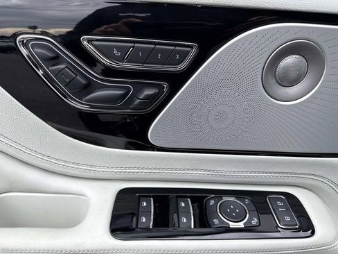 New 2025 Lincoln Aviator Black Label image 20