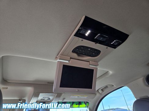 Used 2016 GMC Yukon Denali w/ Open Road Package image 11