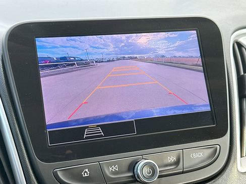 Used 2023 Chevrolet Malibu LT image 17