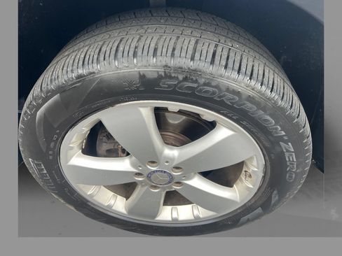 Used 2011 Mercedes-Benz ML 350 4MATIC image 25